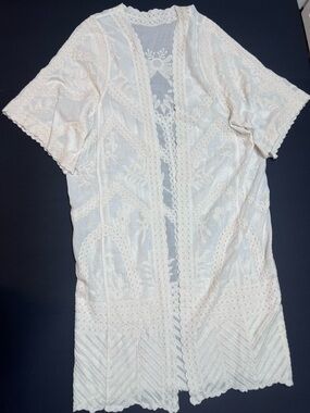 Comfyluxe White Lace Kimono Cardigan Sheer Boho Embroidered Open Front Top